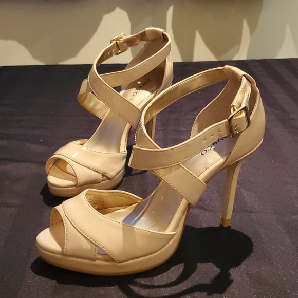 RARE RW$CO. WOMANS BLUSH STILETTO HEELS SIZE 6 - Picture 4 of 7